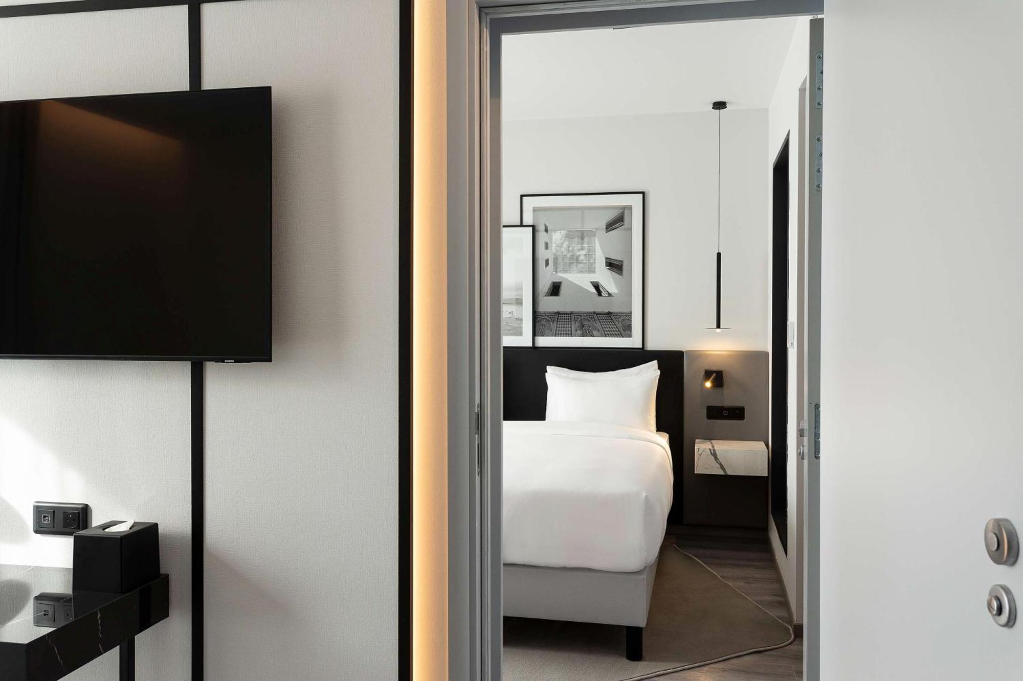 Radisson Hotel Tunis, City Center Екстериор снимка