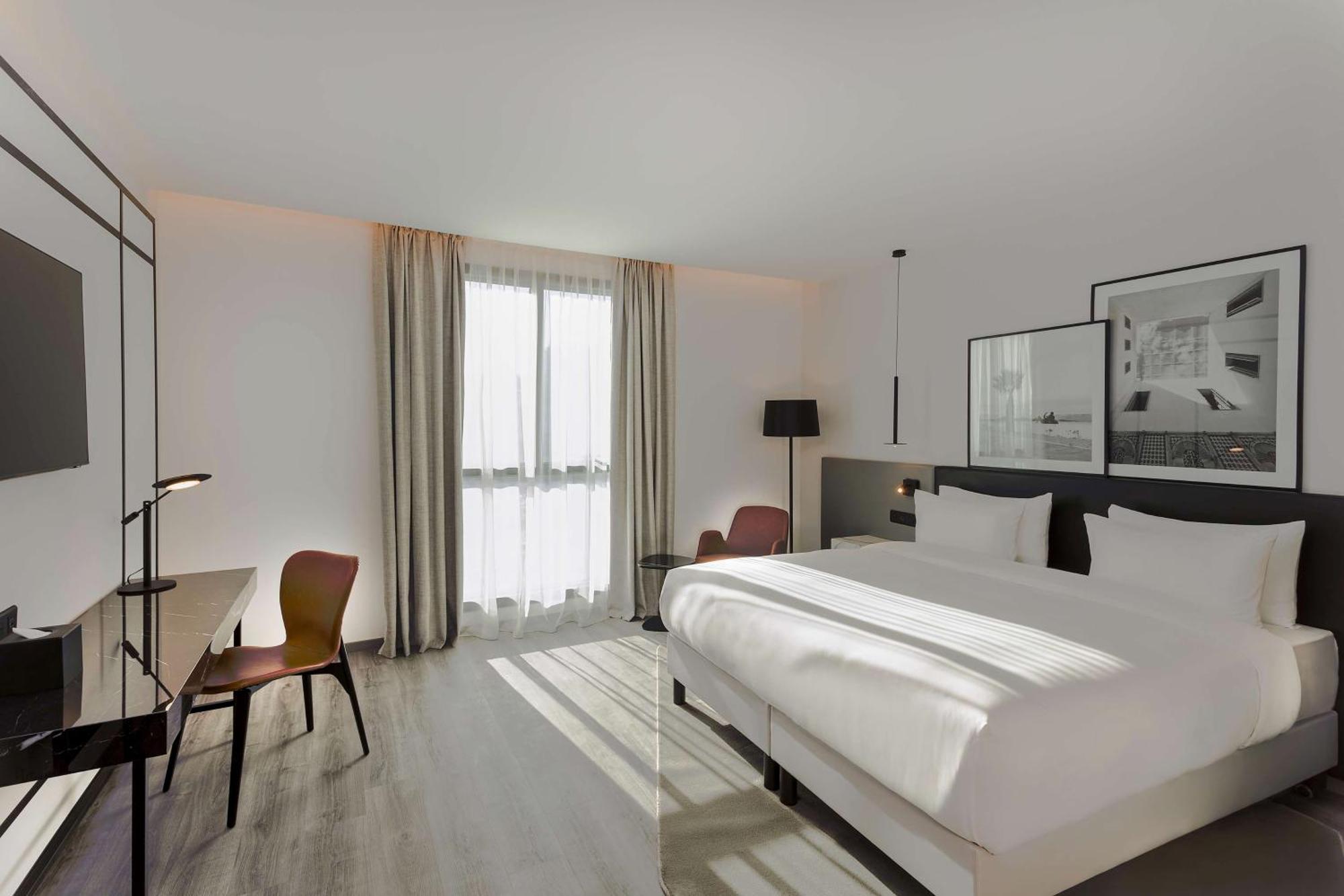Radisson Hotel Tunis, City Center Екстериор снимка